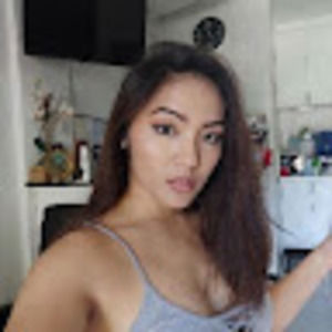 Meet your Posher, Caitlin